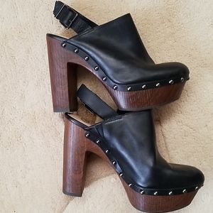 Gianni Bini platform heels